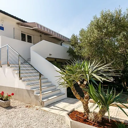 Zdravko A2 Apartment Krk Town