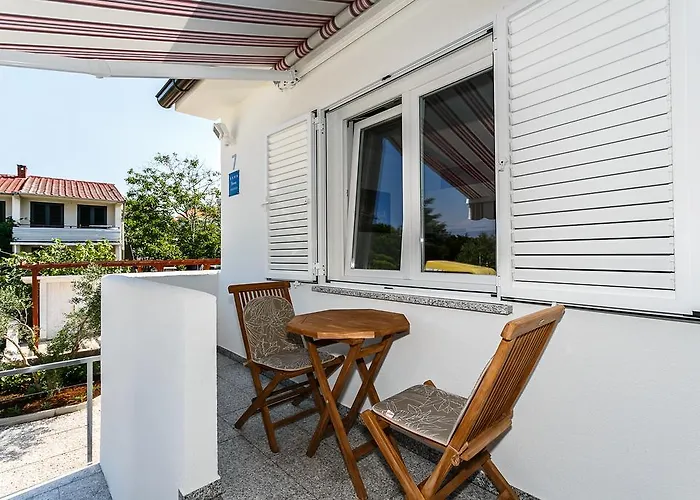 Zdravko A2 Apartment *