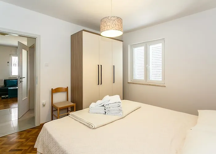 Apartment Zdravko A2